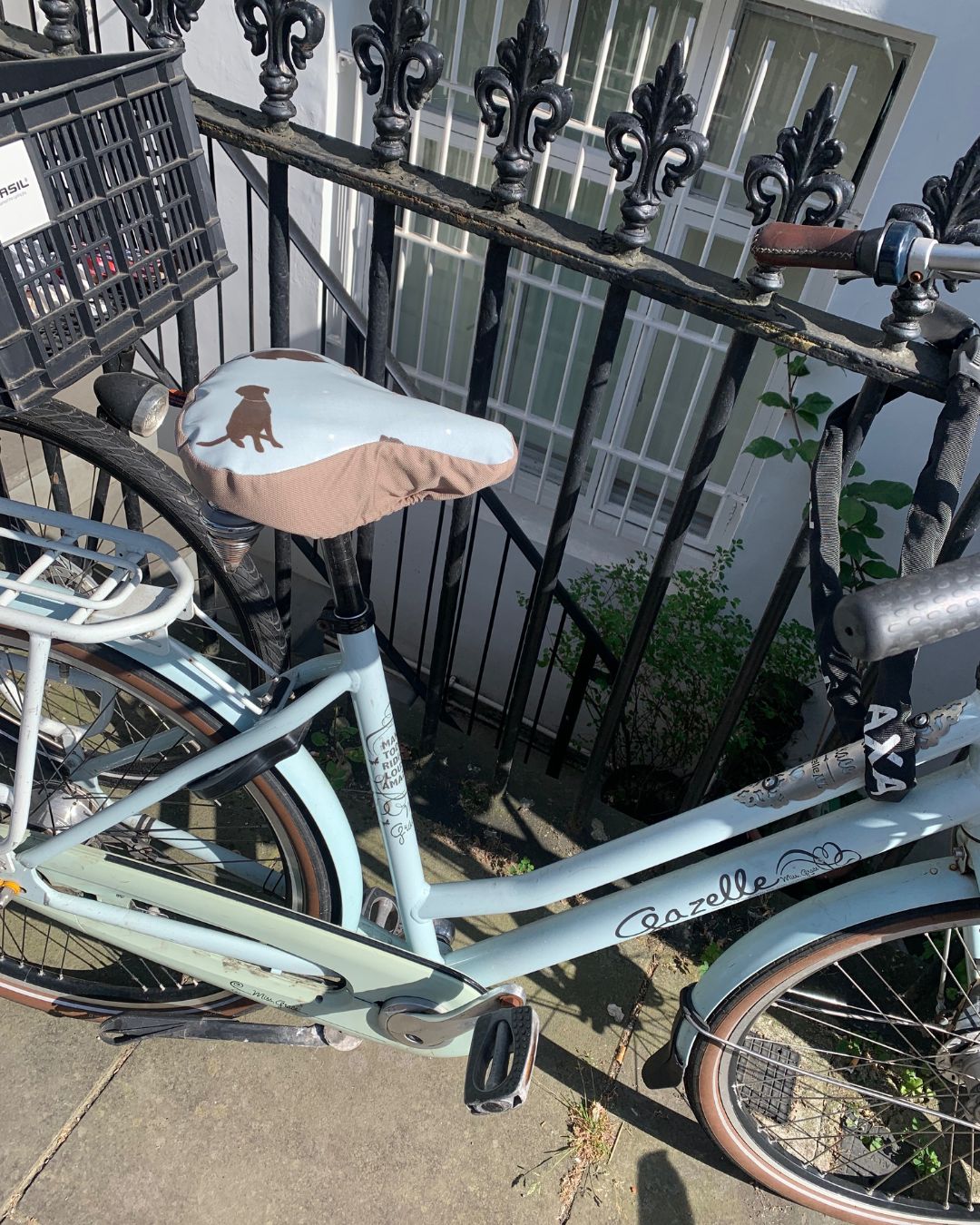 Brown Labrador Waterproof Saddle Cover - Pale Blue